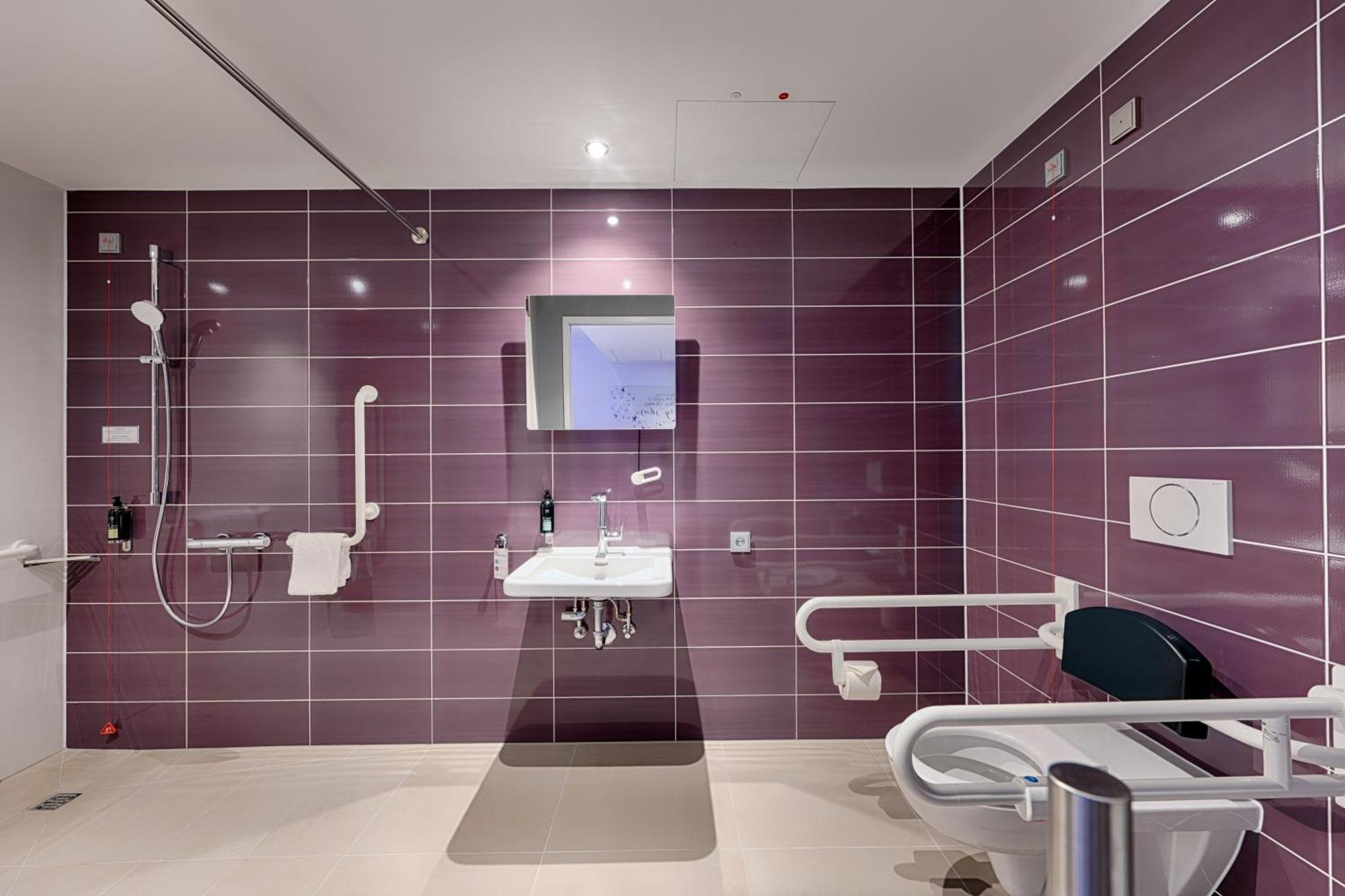 Premier Inn Duesseldorf City Friedrichstadt Eksteriør billede